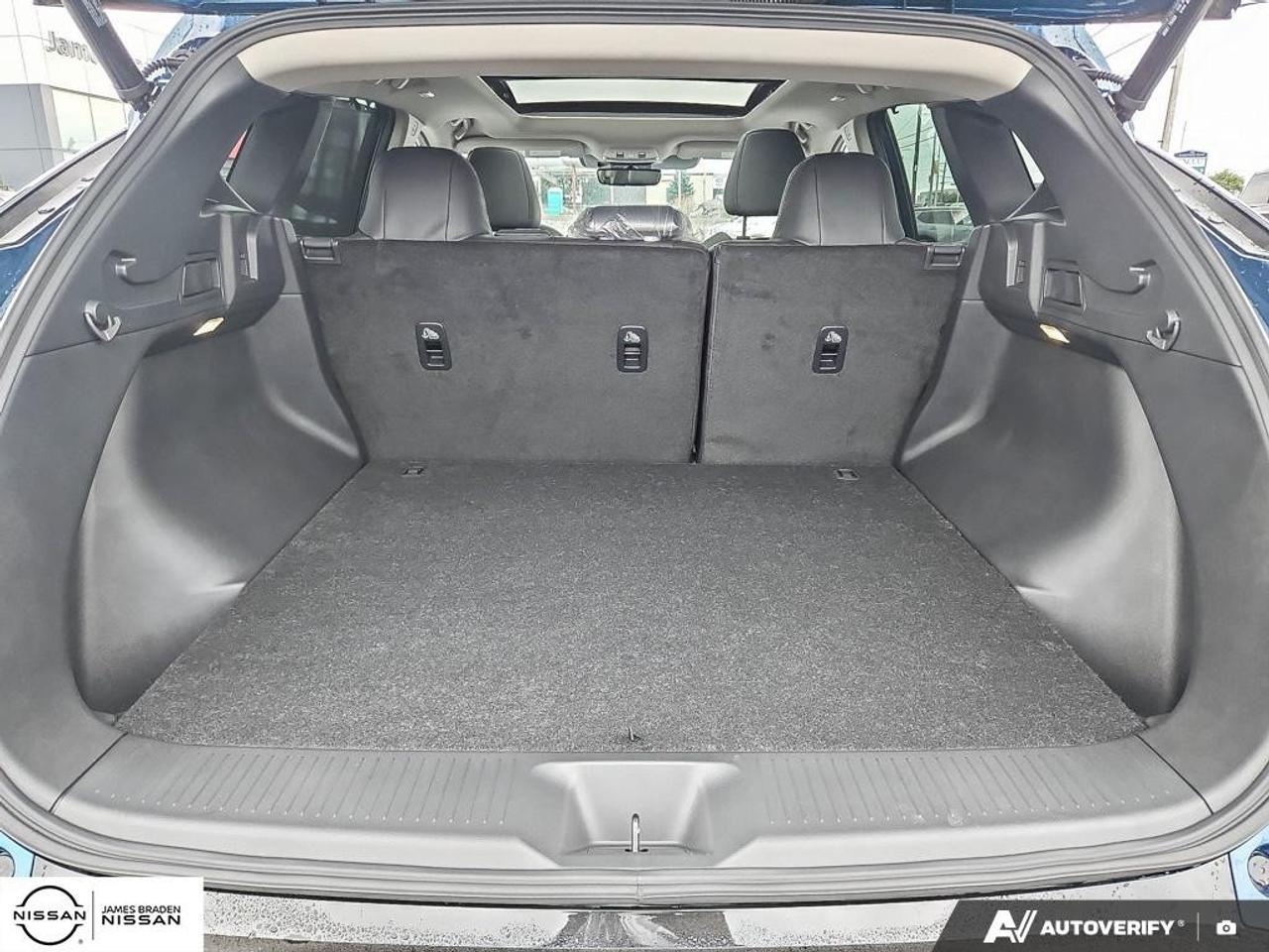 2027 Nissan Murano Platinum AWD Photo