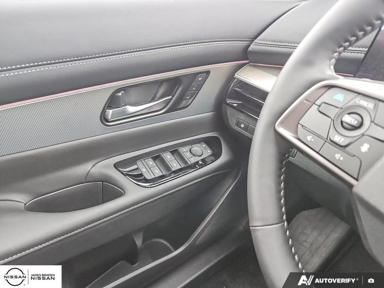 2027 Nissan Murano Platinum AWD Photo