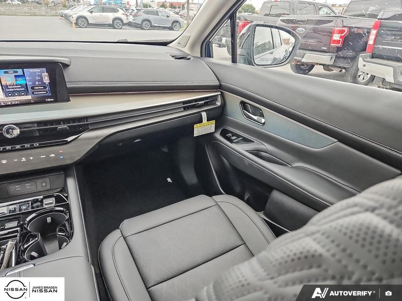 2027 Nissan Murano Platinum AWD Photo
