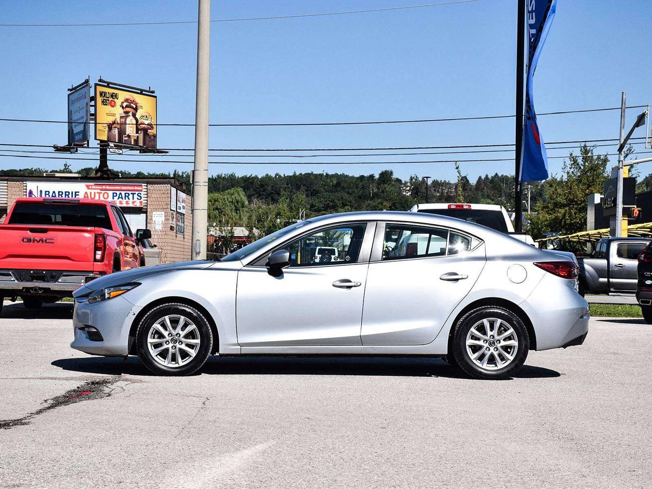 2018 Mazda 3 GS ~Nav ~Heated Seats + Wheel ~Sunroof ~Bluetooth Photo3