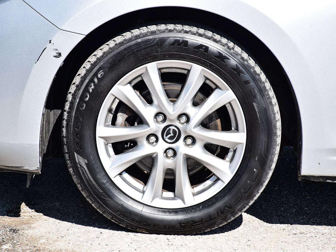 2018 Mazda 3 GS ~Nav ~Heated Seats + Wheel ~Sunroof ~Bluetooth Photo
