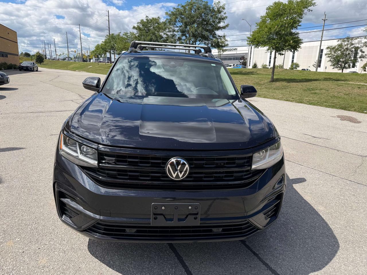 2023 Volkswagen Atlas Highline,R Line,Black edition, Remote starter, AWD Photo