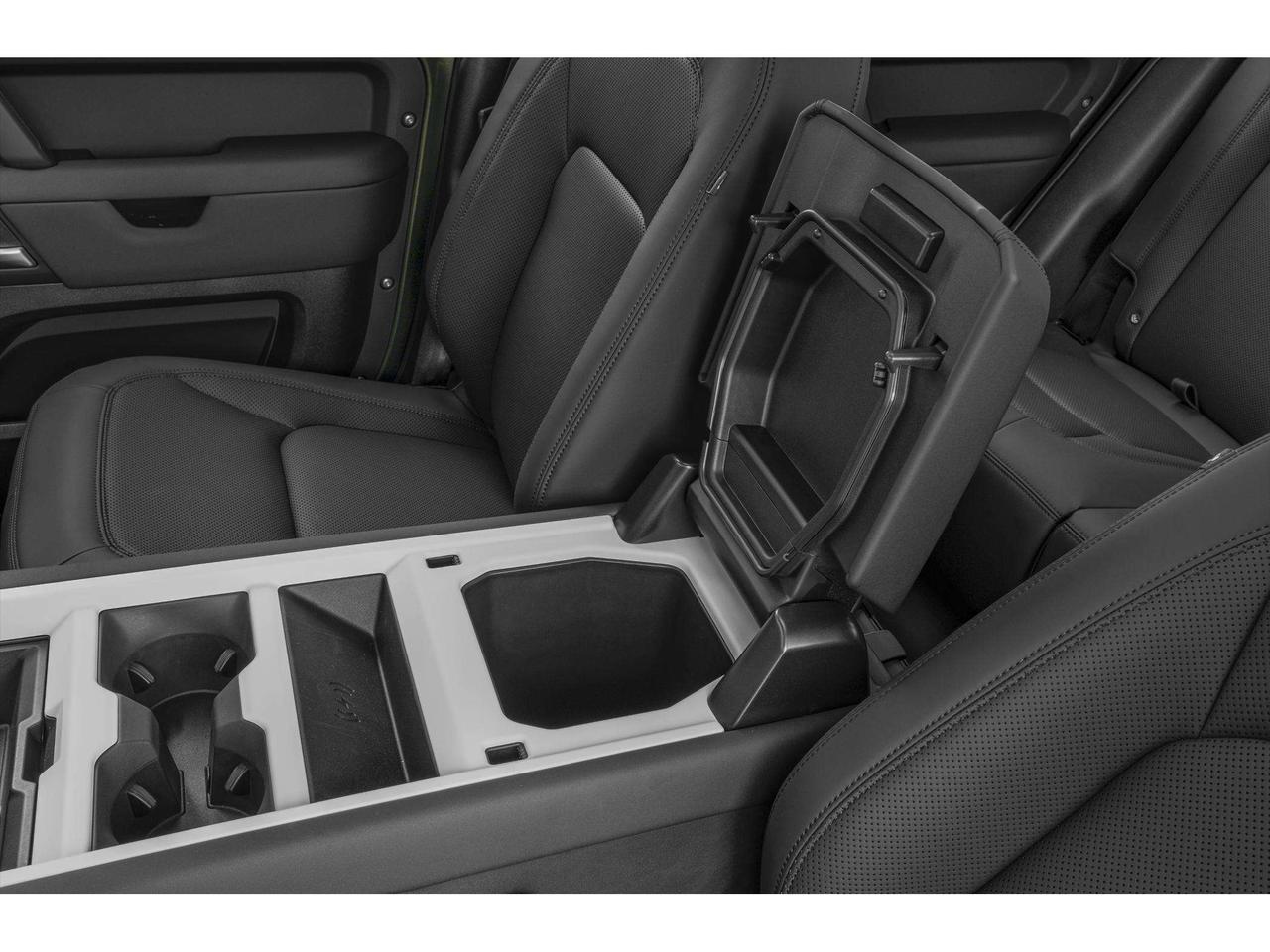 2026 Land Rover Defender X-DYNAMIC SE 395 HP MILD HYBRID   X-DYNAMIC SE   AIR SUSPENSION   MERIDIAN? AUDIO   PREMIUM UPGRADE INTERIOR PACK Photo