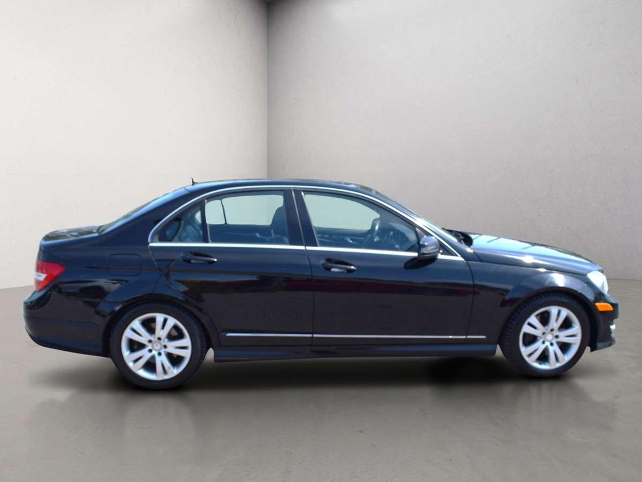 2014 Mercedes-Benz C-Class C300  4MATIC Photo