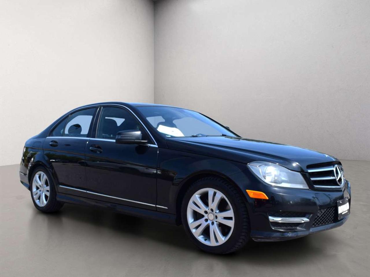 2014 Mercedes-Benz C-Class C300  4MATIC Photo