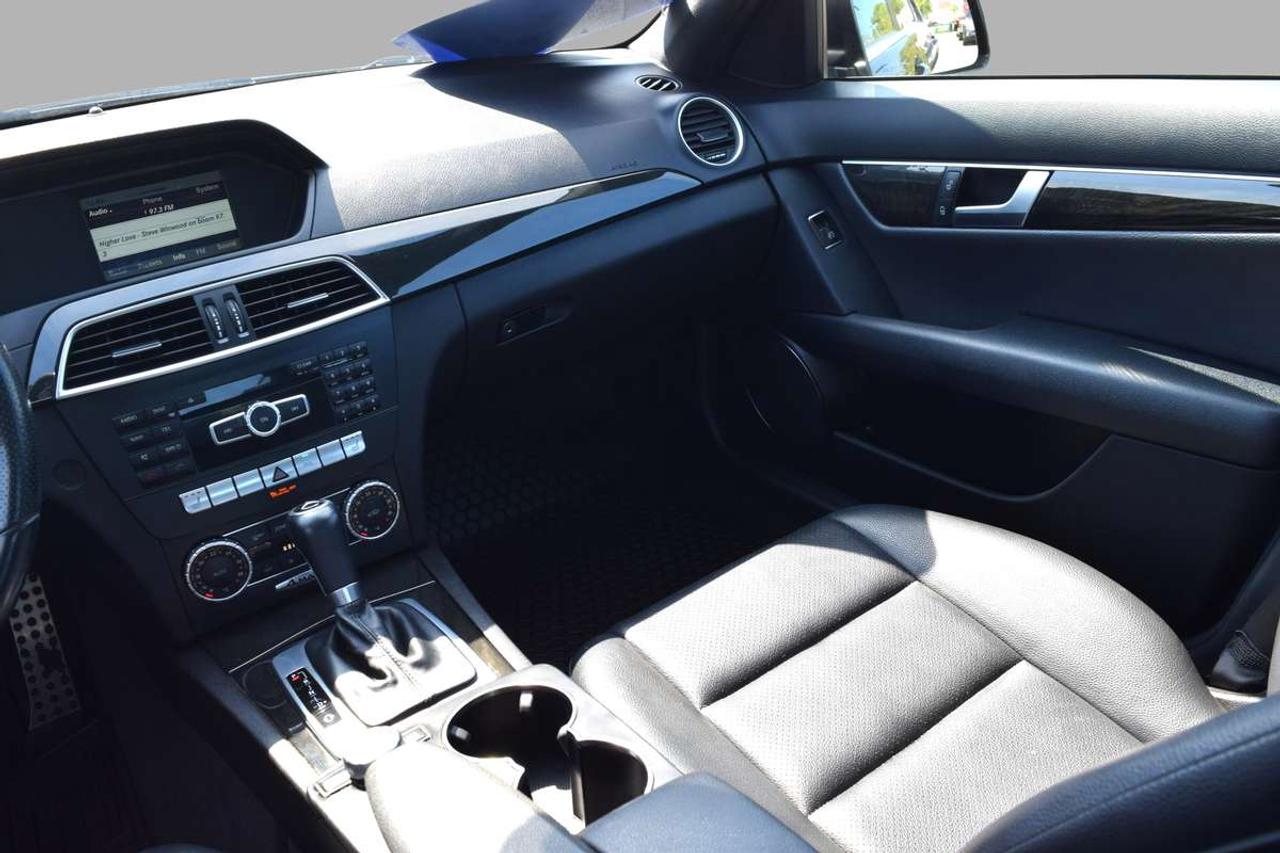 2014 Mercedes-Benz C-Class C300  4MATIC Photo