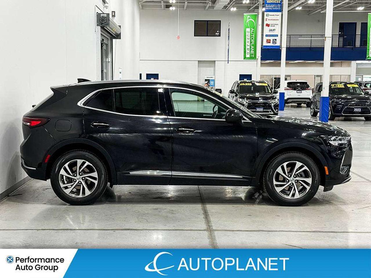 2023 Buick Envision Essence AWD, Back Up Cam, Apple CarPlay! Photo