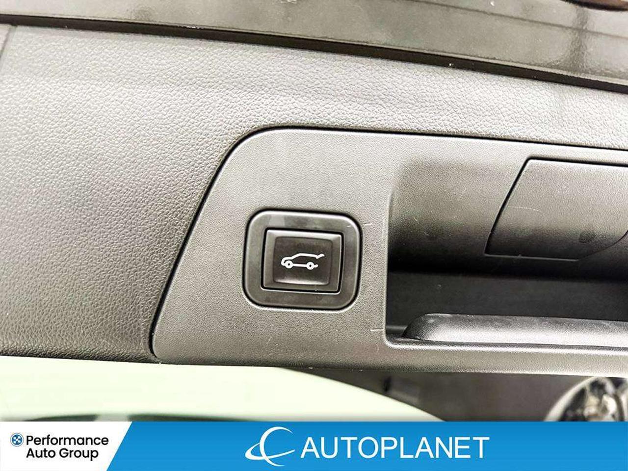 2023 Buick Envision Essence AWD, Back Up Cam, Apple CarPlay! Photo