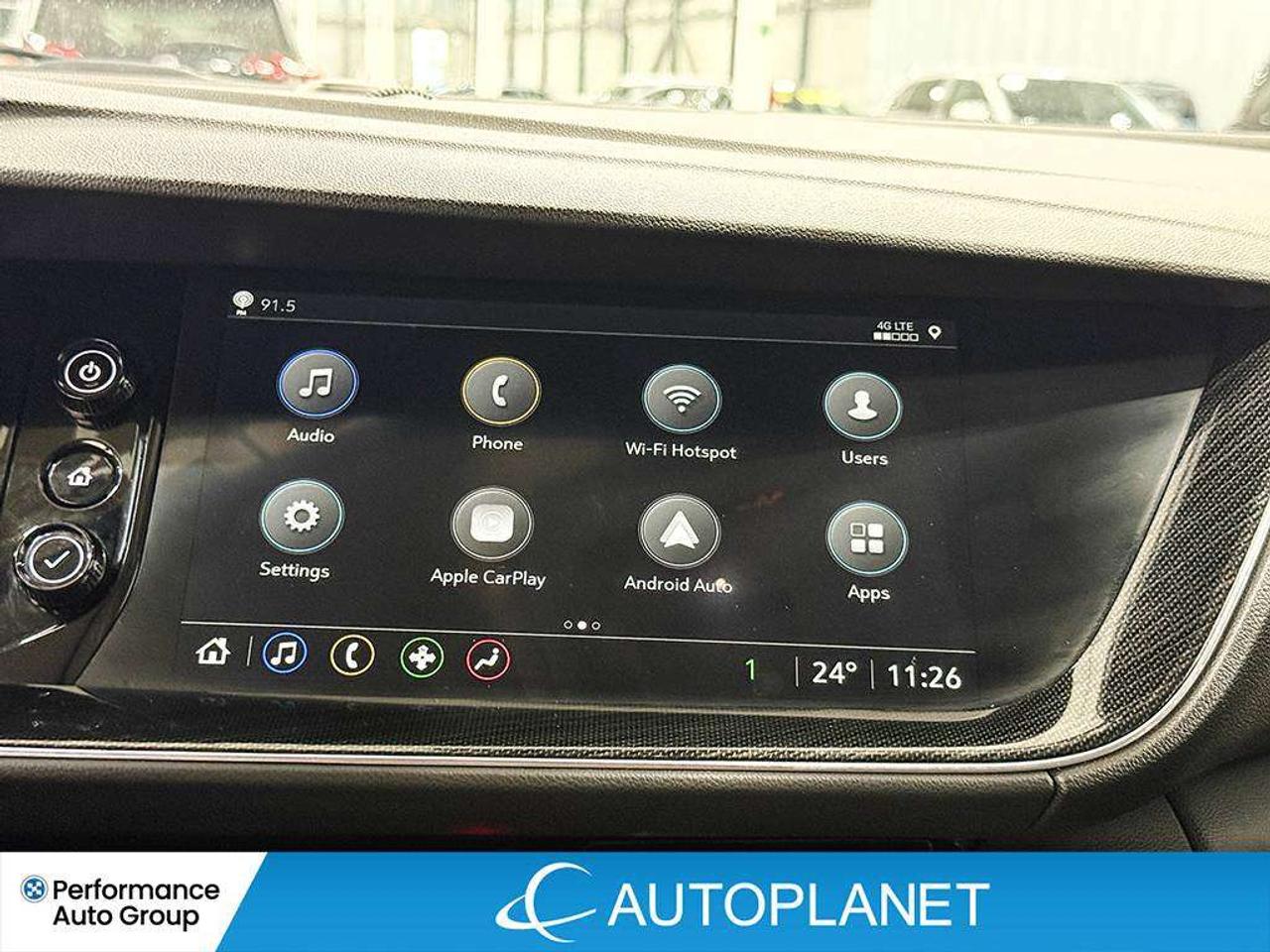 2023 Buick Envision Essence AWD, Back Up Cam, Apple CarPlay! Photo