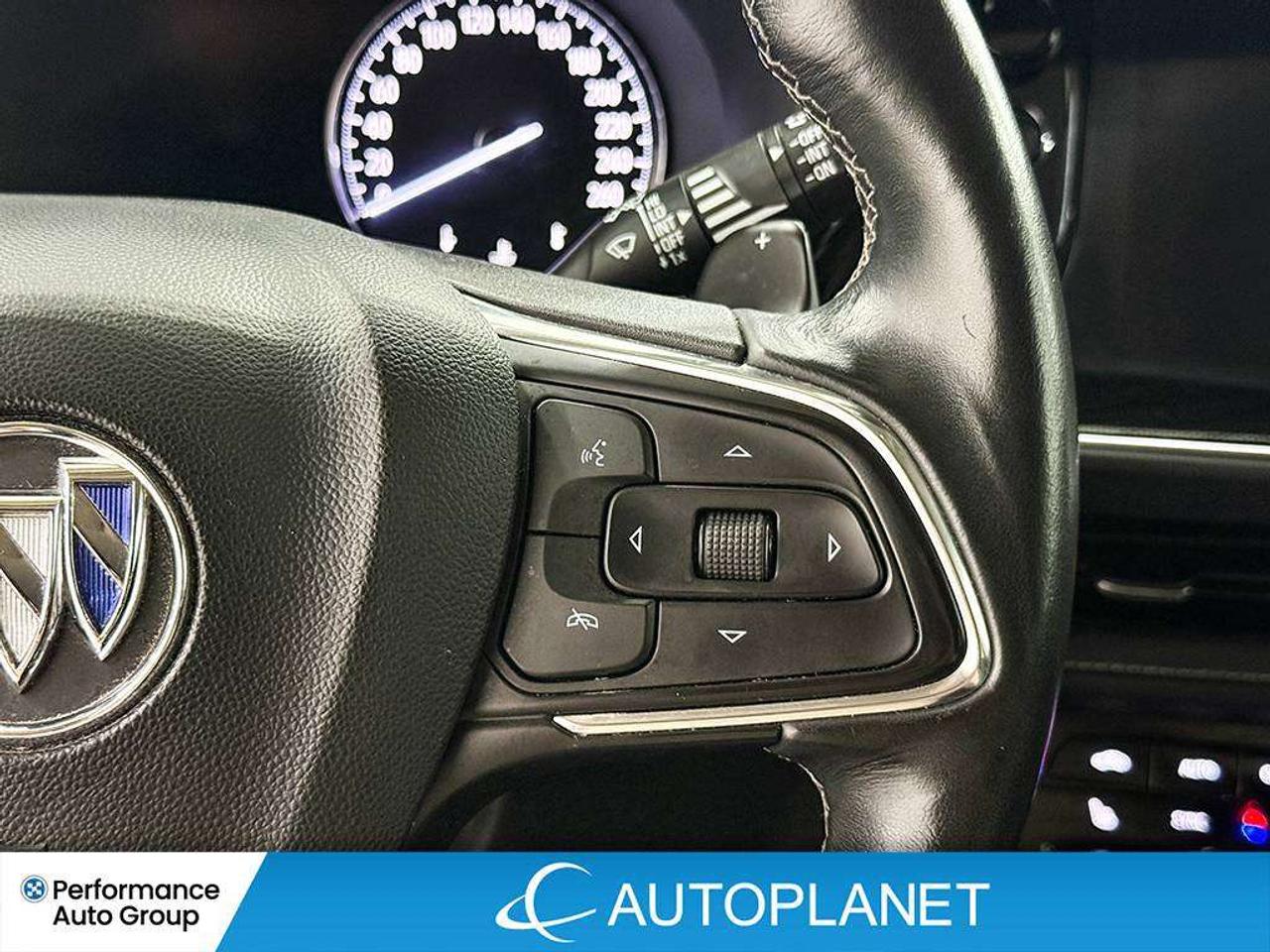 2023 Buick Envision Essence AWD, Back Up Cam, Apple CarPlay! Photo