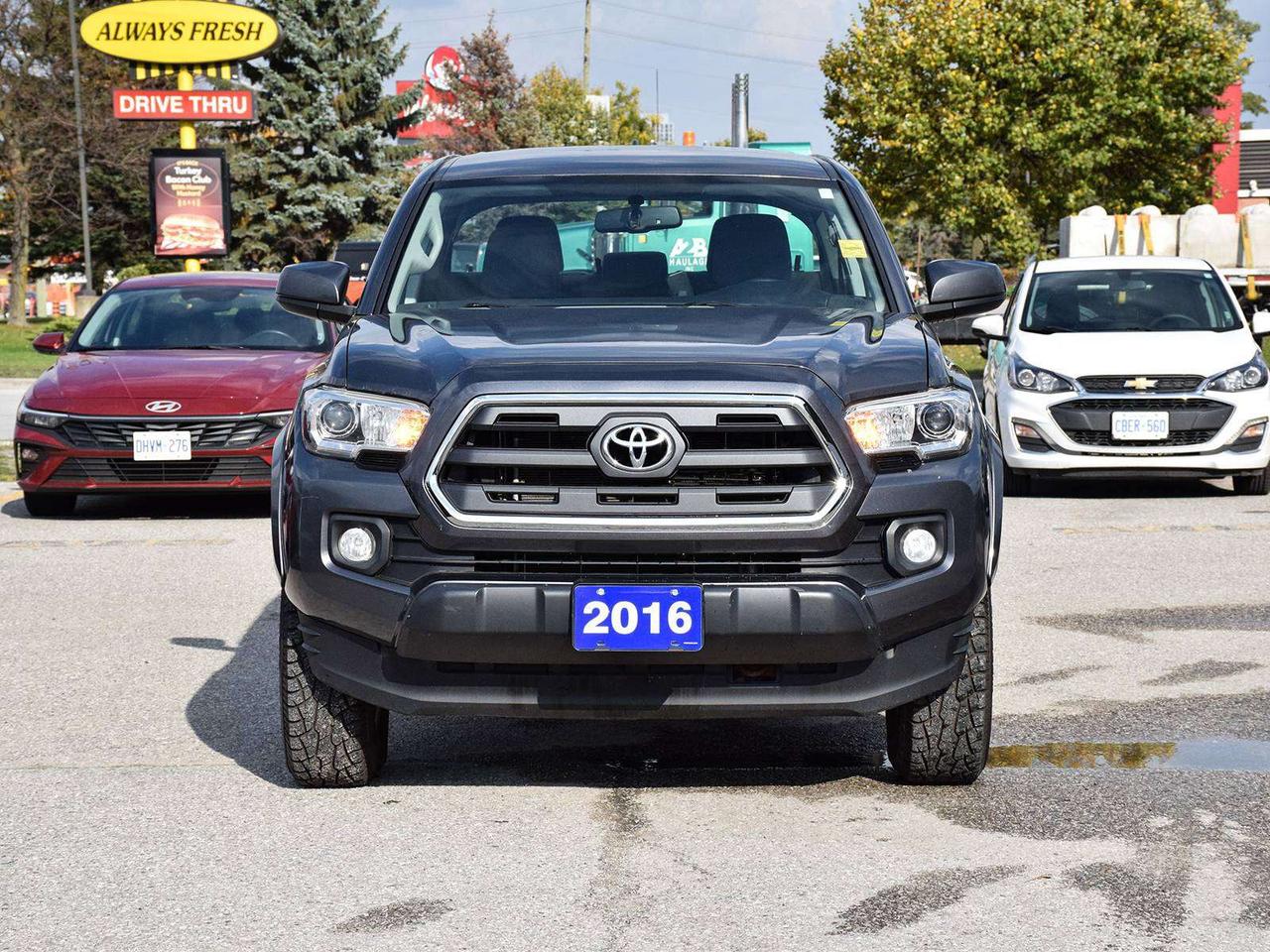 2016 Toyota Tacoma SR5 Double Cab 4x4 ~Bluetooth ~Camera ~Alloys Photo5
