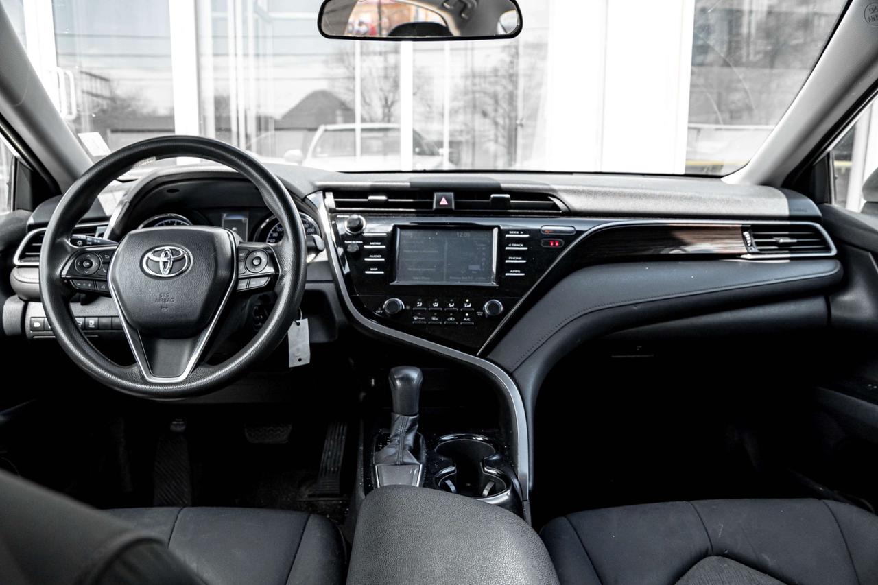 2019 Toyota Camry LE   BLUETOOTH   HEATED SEATS   CAM   CARPLAY Photo