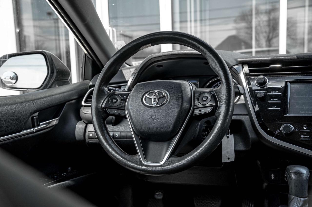 2019 Toyota Camry LE   BLUETOOTH   HEATED SEATS   CAM   CARPLAY Photo