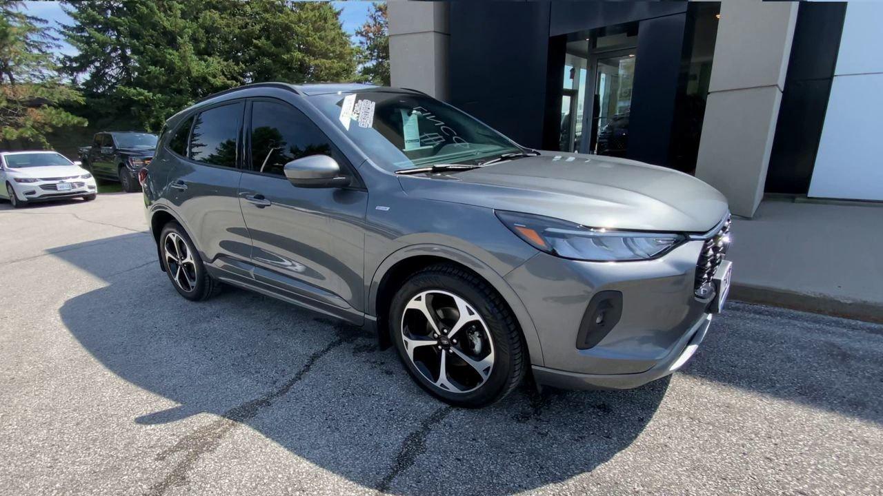 2023 Ford Escape ST-Line Select Photo5