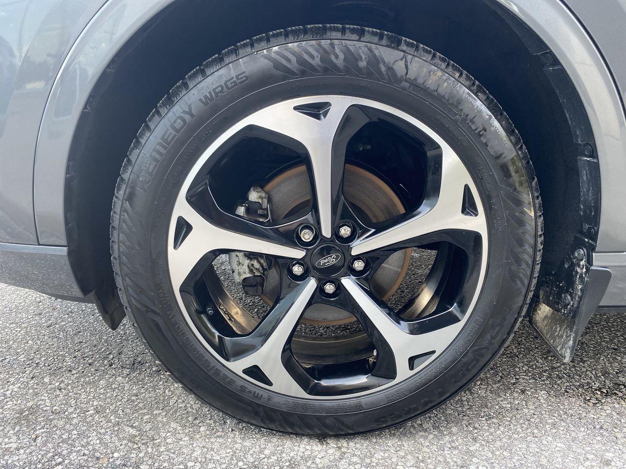 2023 Ford Escape ST-Line Select Photo