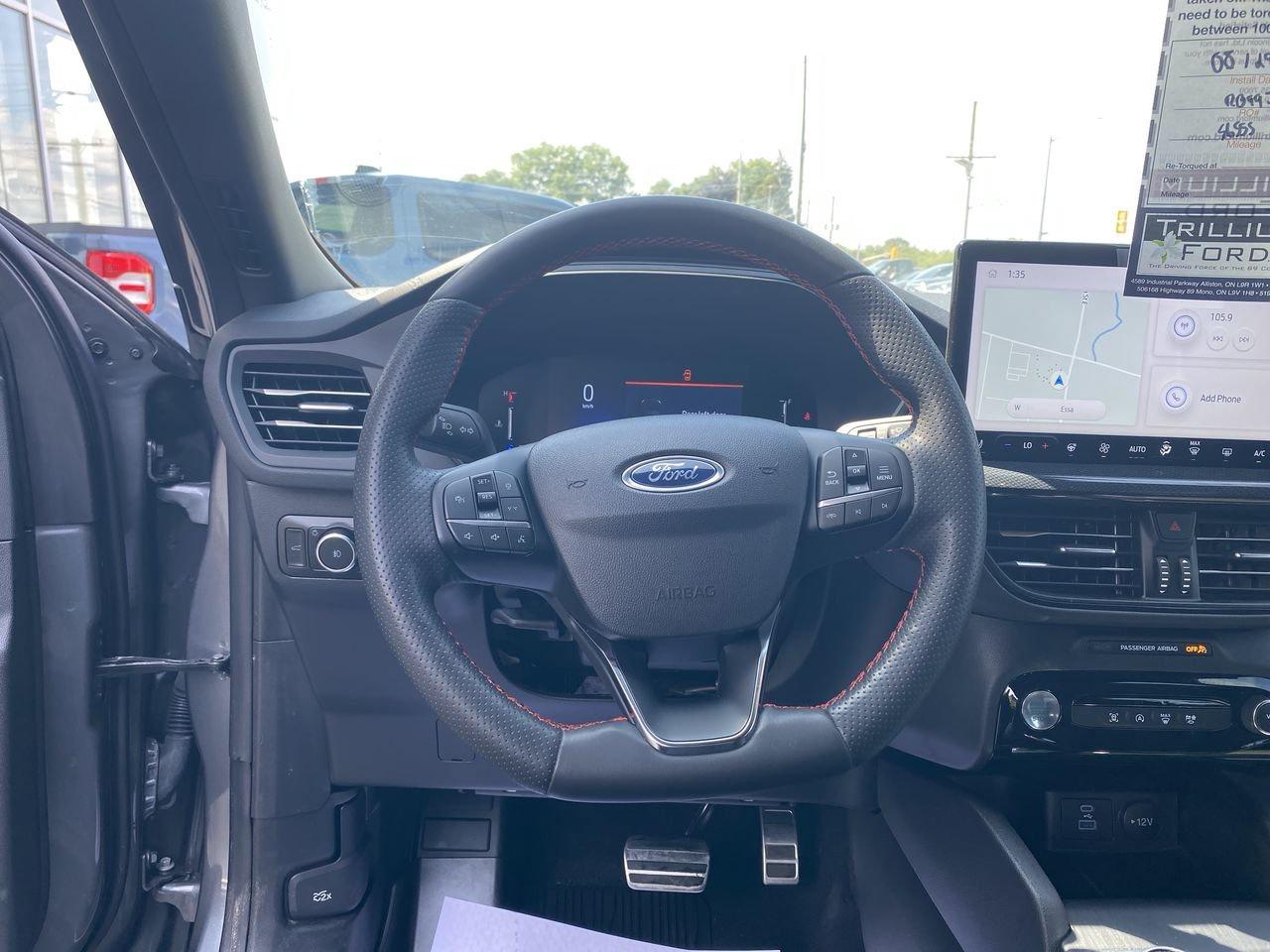 2023 Ford Escape ST-Line Select Photo