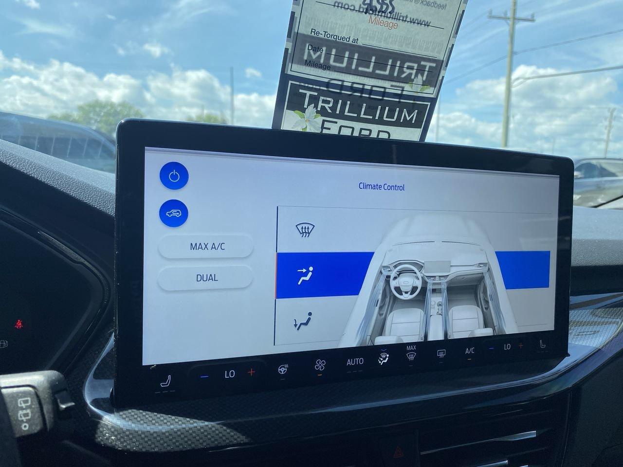 2023 Ford Escape ST-Line Select Photo
