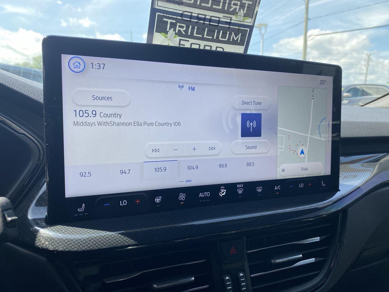 2023 Ford Escape ST-Line Select Photo