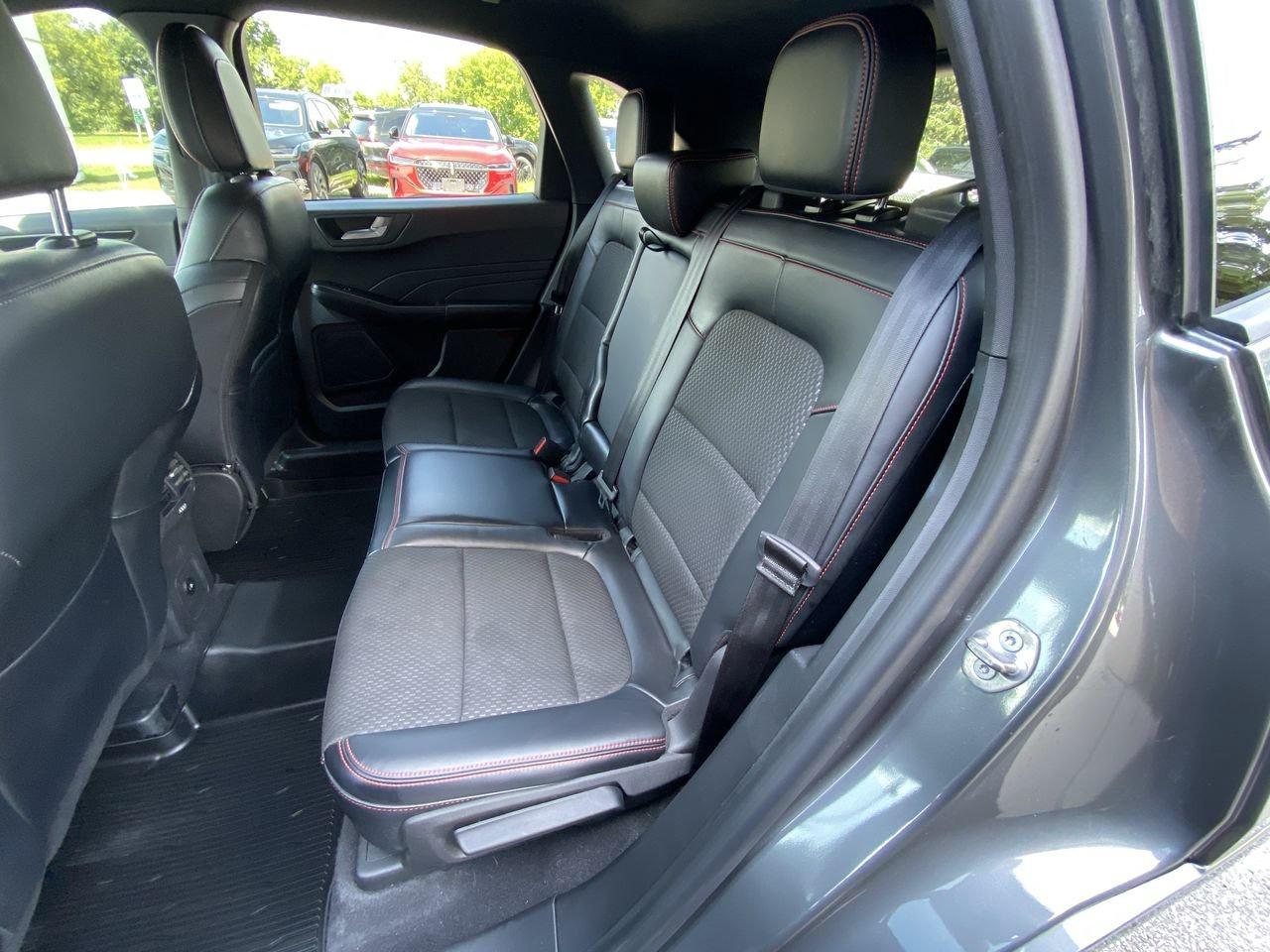 2023 Ford Escape ST-Line Select Photo