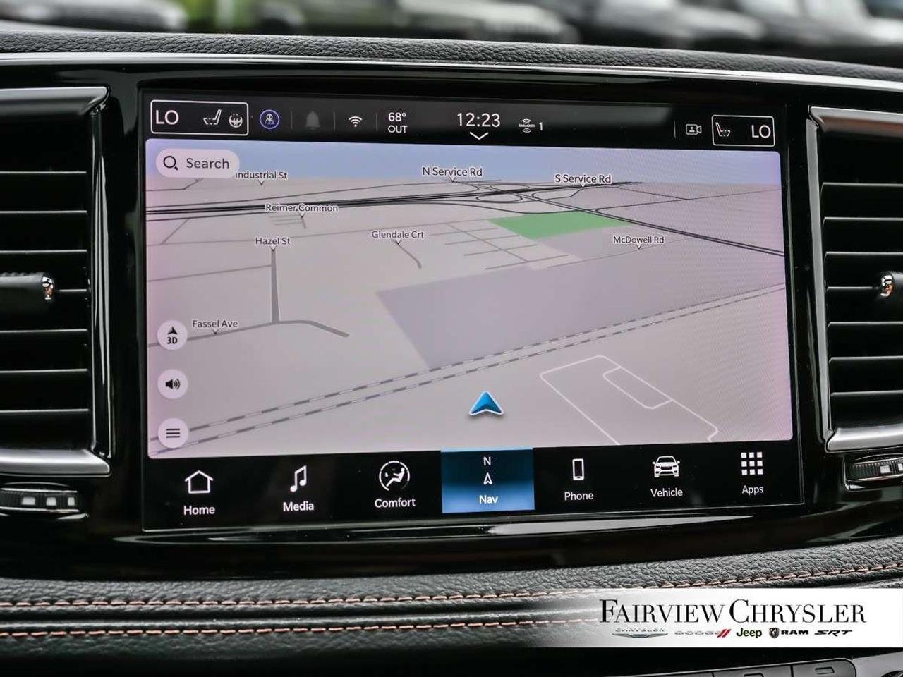 2024 Chrysler Pacifica Pinnacle AWD AWD   PANO ROOF   BROWN LEATHER   REAR SCREENS   BLIND SPOT Photo