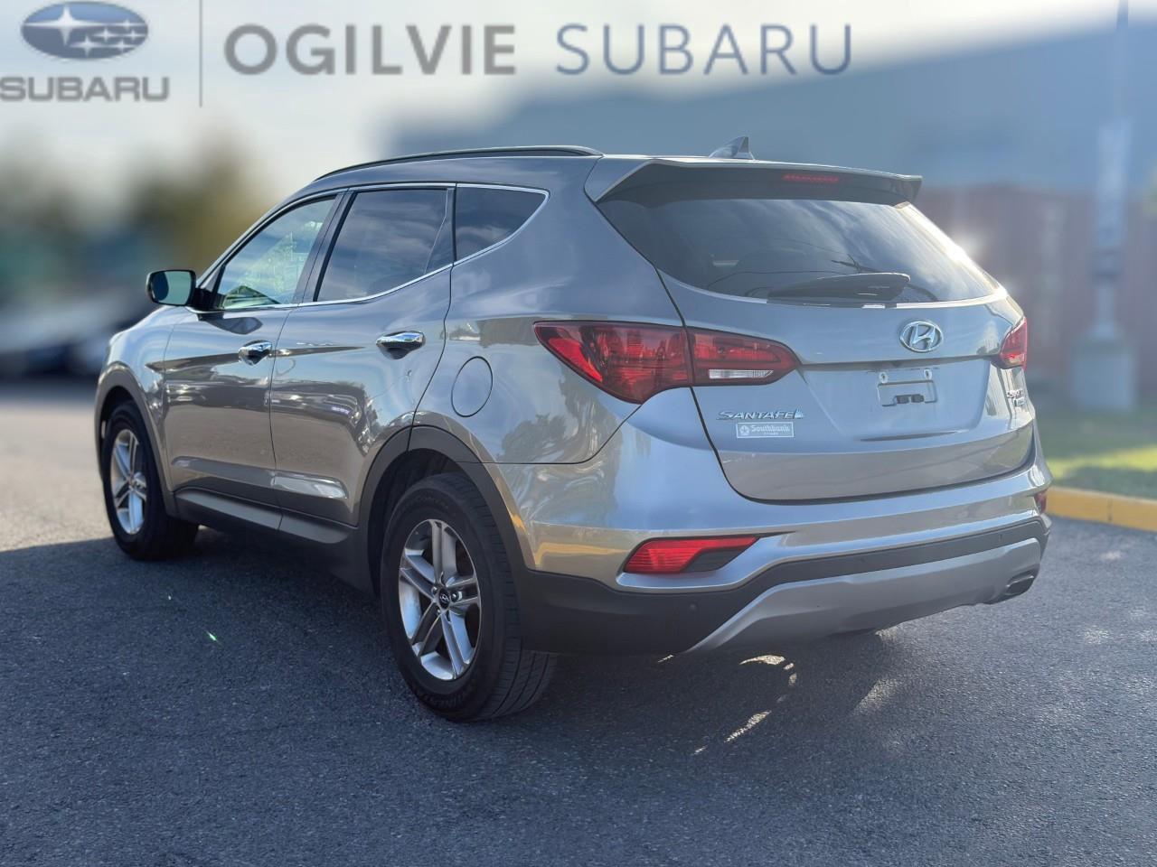 2018 Hyundai Santa Fe Sport 2.4 Premium 4dr All-Wheel Drive Photo