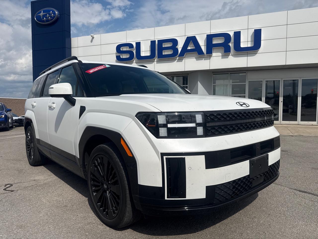 2024 Hyundai Santa Fe HEV Ultimate Calligraphy NHL Special Edition 4dr All-Wheel Drive Photo0