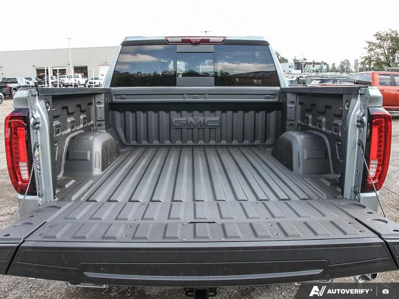 2026 GMC Sierra 1500 Crew Cab Short Box 4-Wheel Drive AT4 Photo
