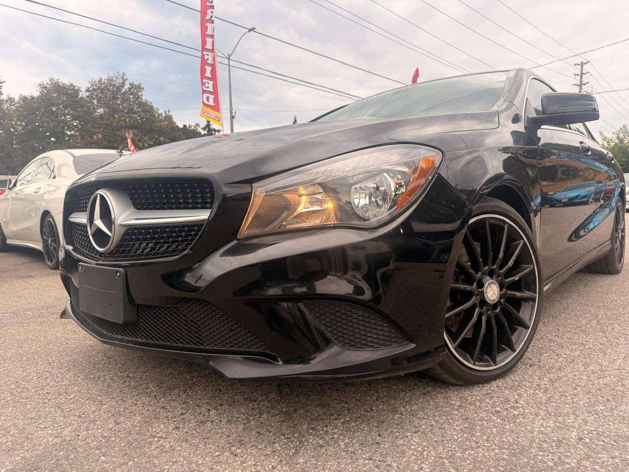 2014 Mercedes-Benz CLA 4dr Sdn Photo3