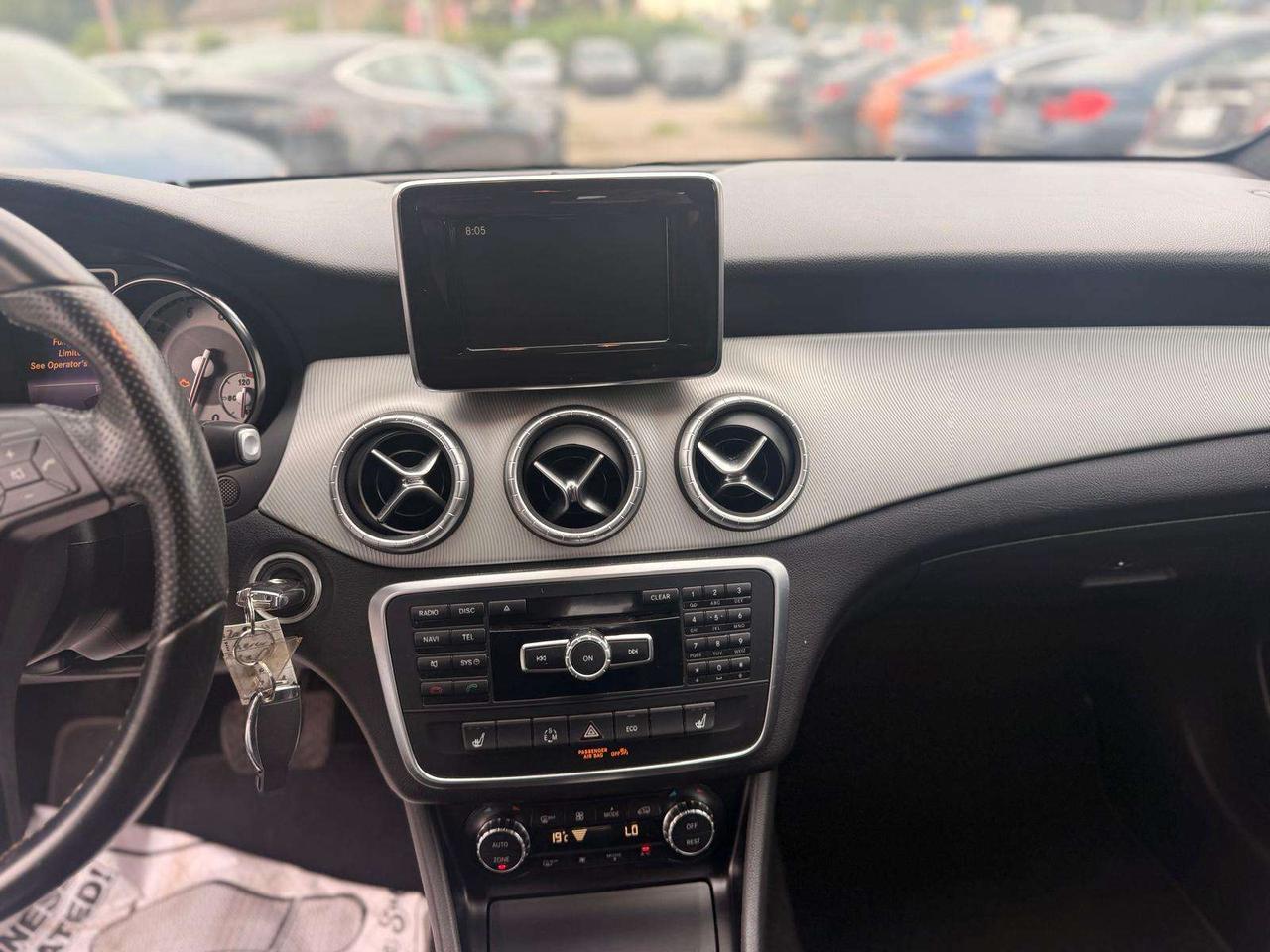2014 Mercedes-Benz CLA 4dr Sdn Photo