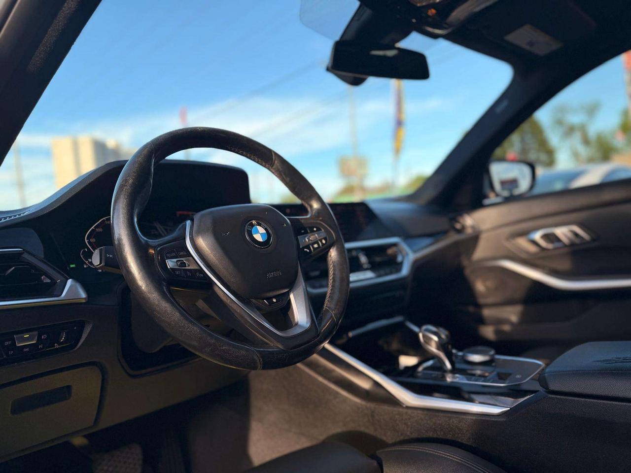 2019 BMW 3 Series 330i xDrive Sedan Photo