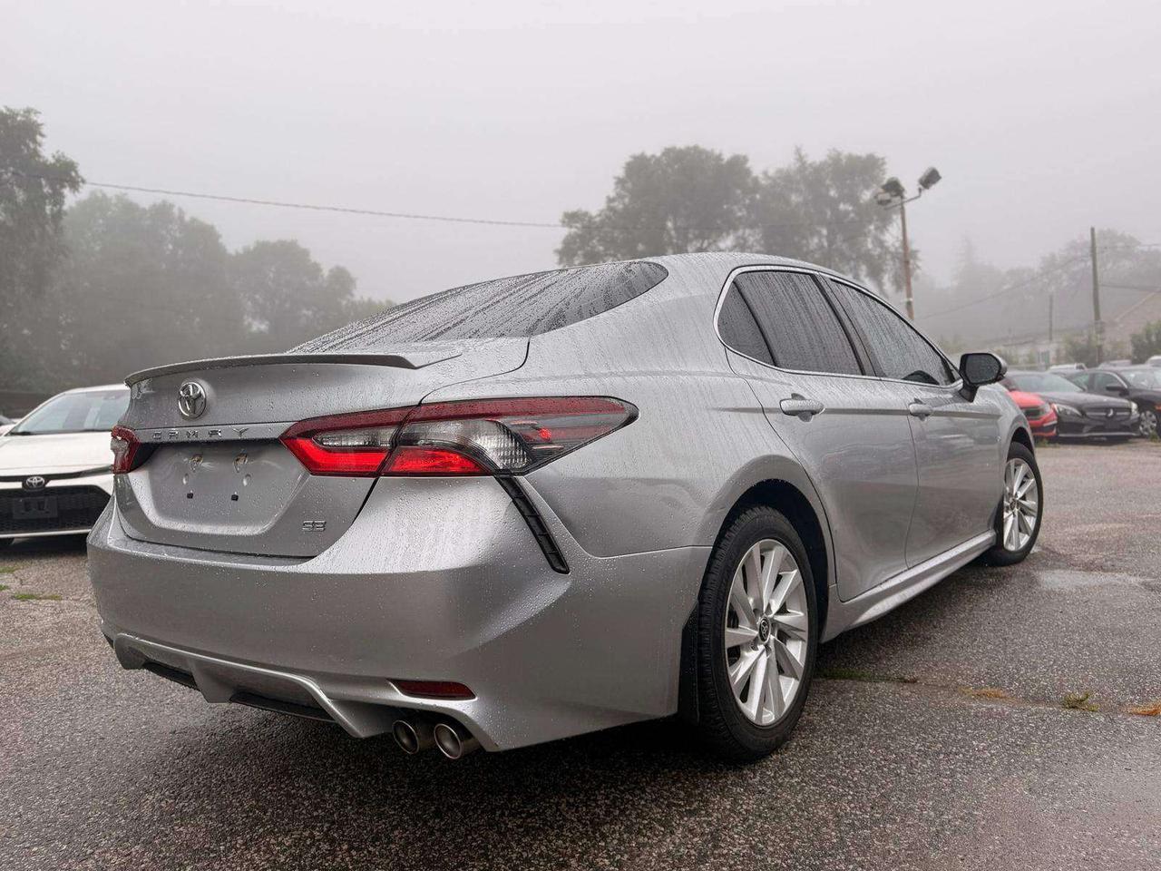 2021 Toyota Camry SE Auto Photo
