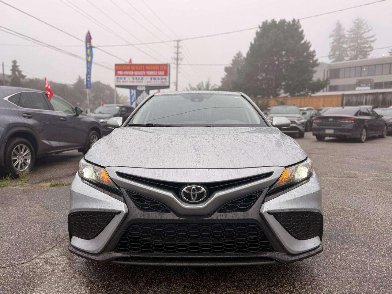 2021 Toyota Camry SE Auto Photo