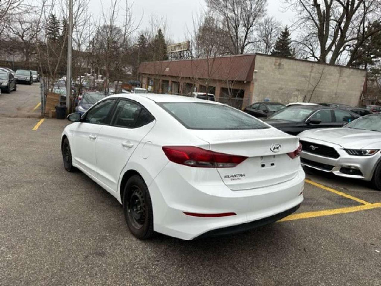 2017 Hyundai Elantra 4DR SDN Photo