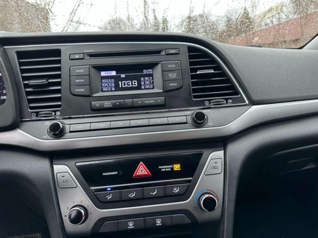 2017 Hyundai Elantra 4DR SDN Photo
