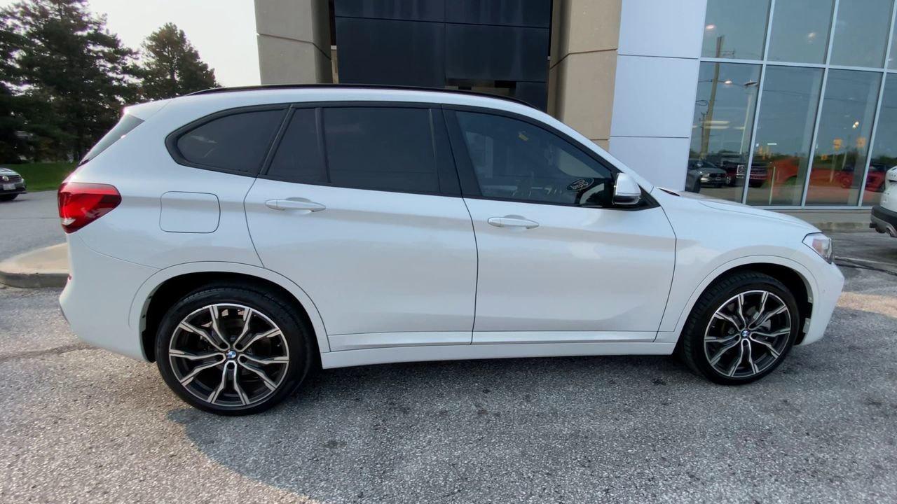 2021 BMW X1  Photo
