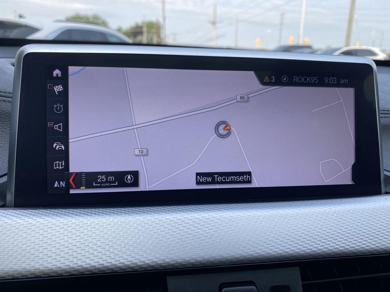 2021 BMW X1  Photo