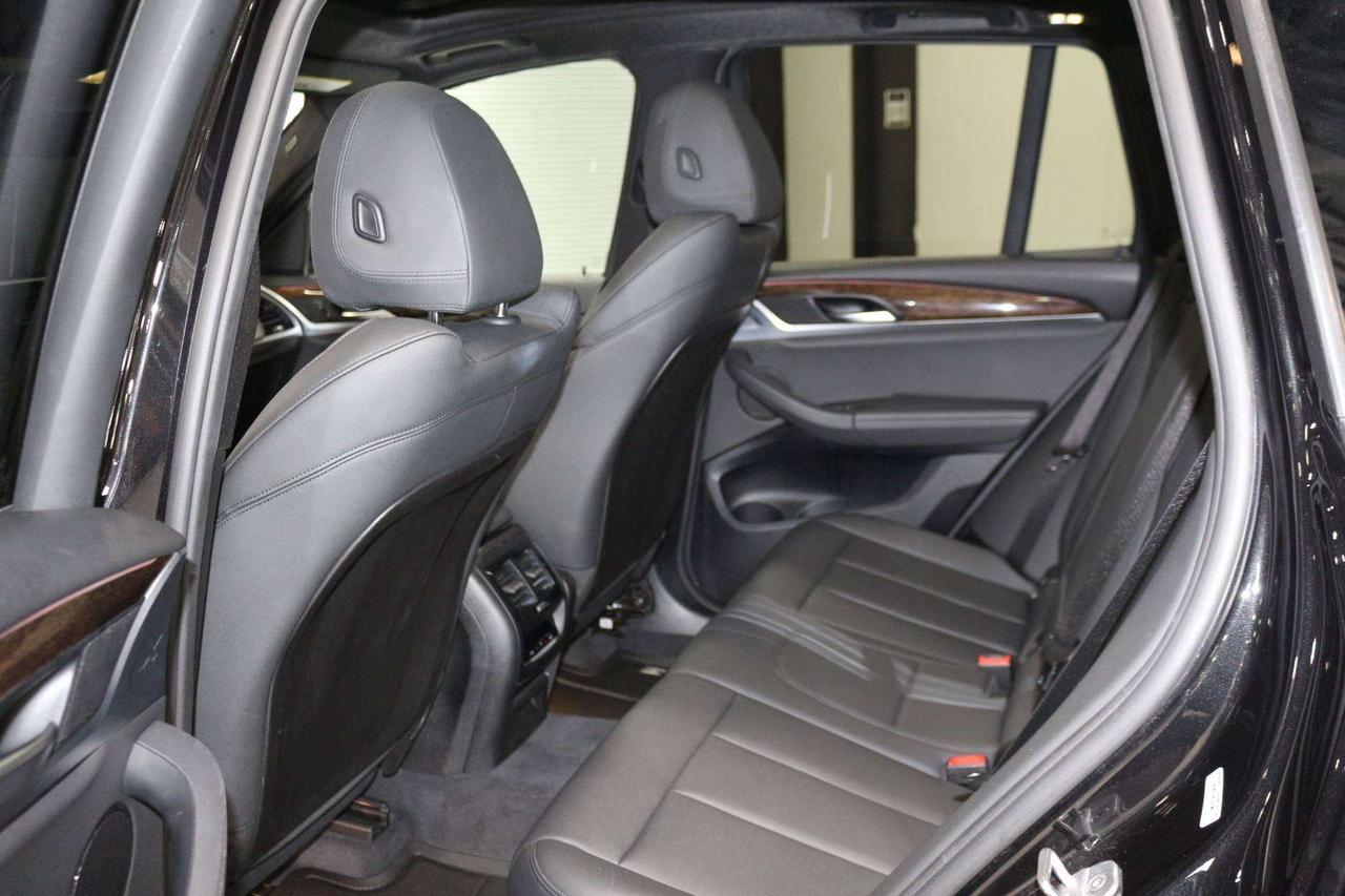 2019 BMW X3 xDrive Photo