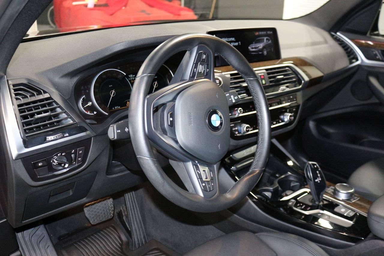 2019 BMW X3 xDrive Photo
