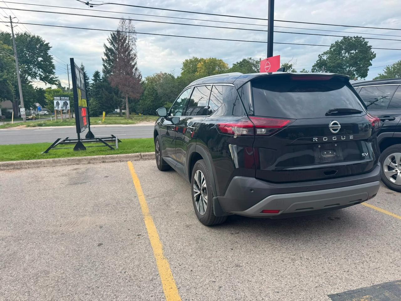 2021 Nissan Rogue SV 4dr Front-wheel Drive Photo
