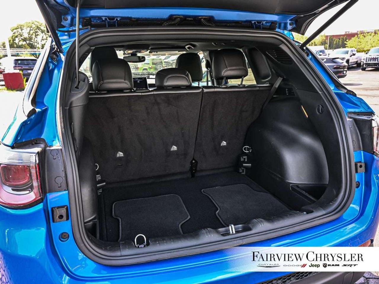2026 Jeep Compass Limited 4x4 ALTITUDE PKG   BLIND SPOT   LEATHER   CARPLAY   ADAPTIVE CRUISE   BACK UP CAMERA Photo