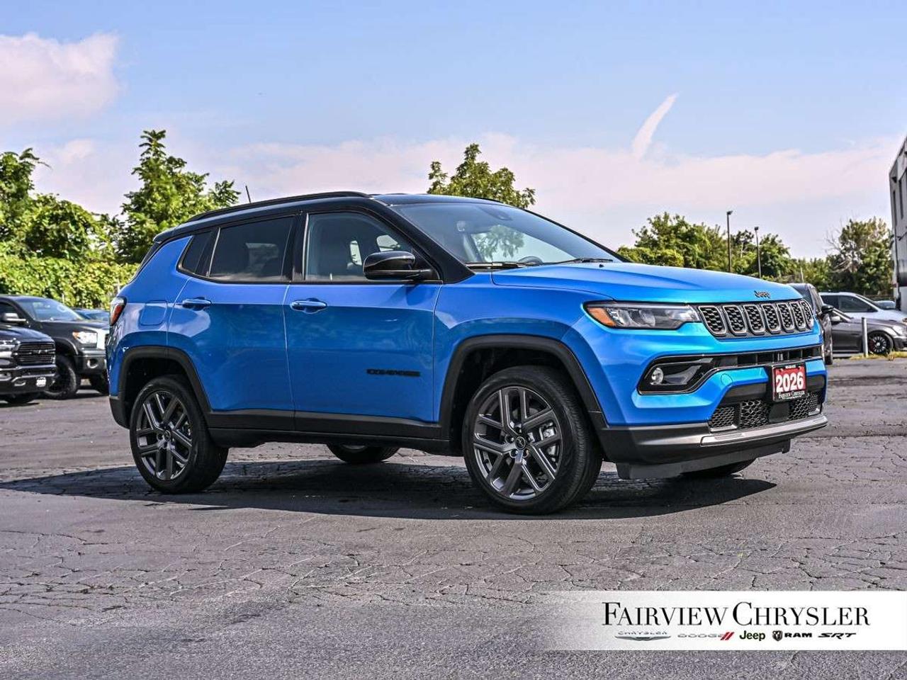 2026 Jeep Compass Limited 4x4 ALTITUDE PKG   BLIND SPOT   LEATHER   CARPLAY   ADAPTIVE CRUISE   BACK UP CAMERA Photo