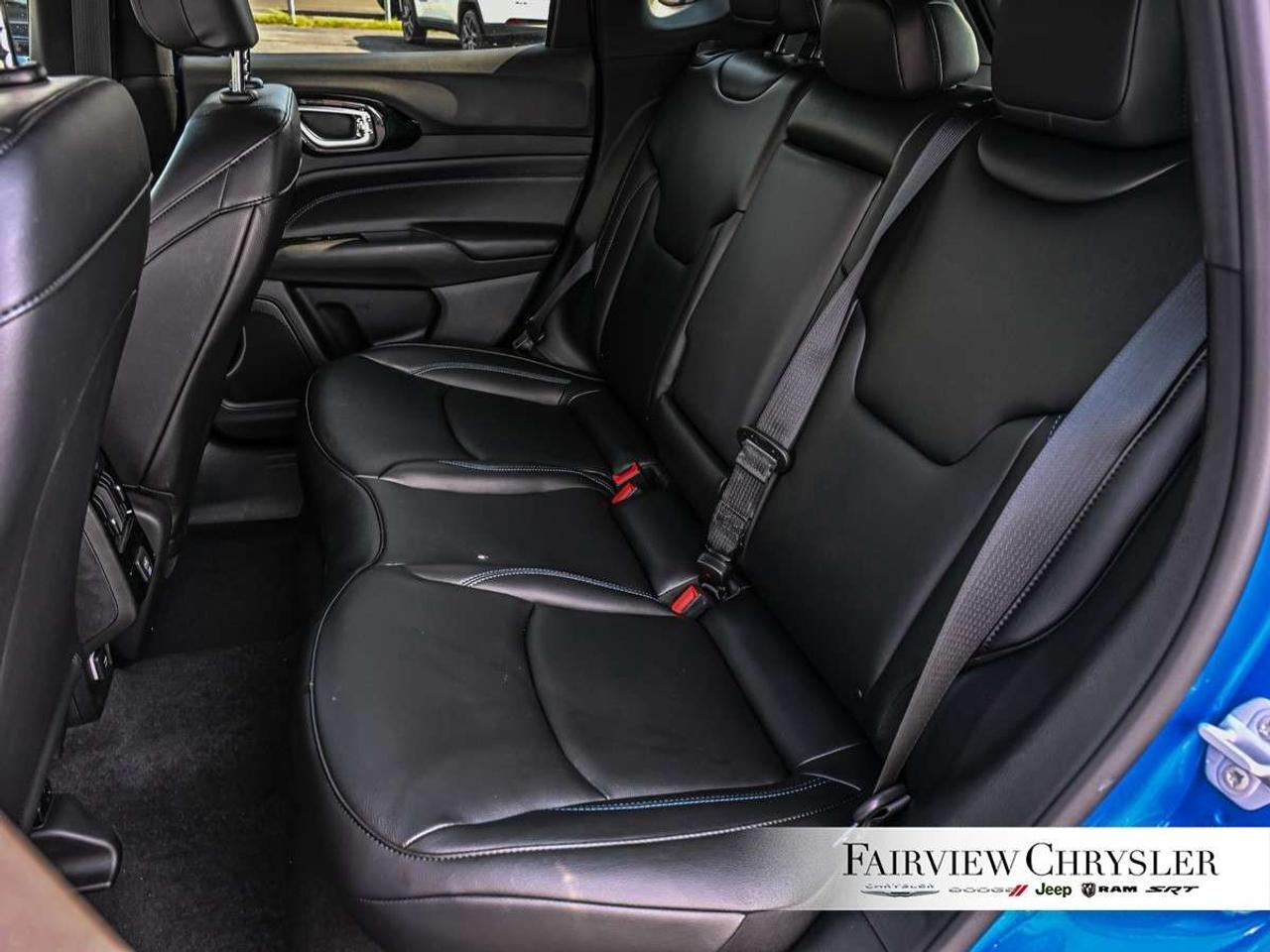 2026 Jeep Compass Limited 4x4 ALTITUDE PKG   BLIND SPOT   LEATHER   CARPLAY   ADAPTIVE CRUISE   BACK UP CAMERA Photo