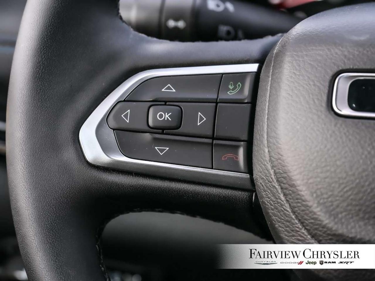 2026 Jeep Compass Limited 4x4 ALTITUDE PKG   BLIND SPOT   LEATHER   CARPLAY   ADAPTIVE CRUISE   BACK UP CAMERA Photo