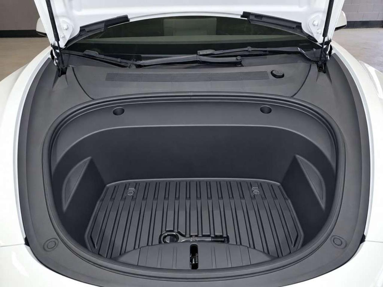 2022 Tesla Model 3 Standard Range Plus   Autopilot Capable   Glass Roof   Navigation   Premium Interior   Clean CARFAX Photo