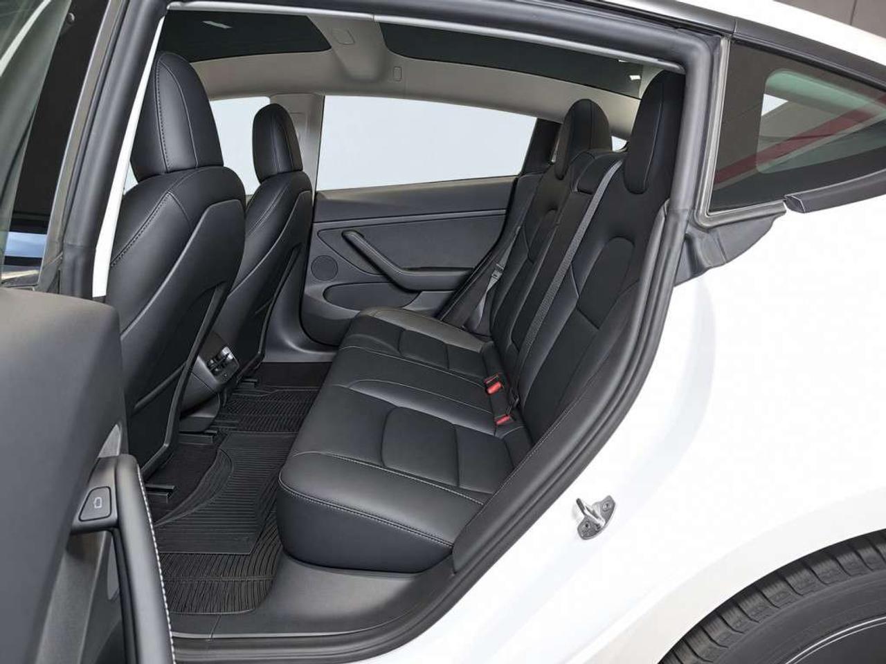 2022 Tesla Model 3 Standard Range Plus   Autopilot Capable   Glass Roof   Navigation   Premium Interior   Clean CARFAX Photo