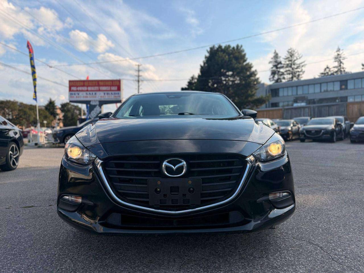 2018 Mazda 3 GS Photo