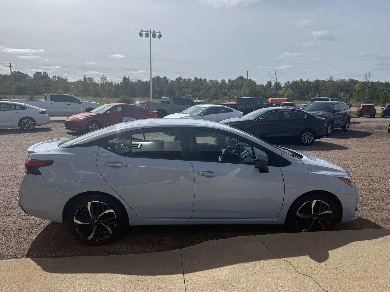2024 Nissan Versa SR 4DR SEDAN Photo