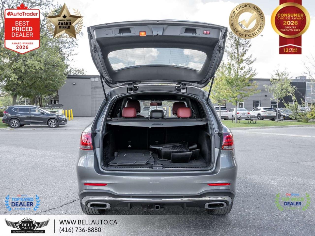 2022 Mercedes-Benz GLC 300   AMGPKG   PRMPKG   REDLTHR   NOACCIDENT Photo