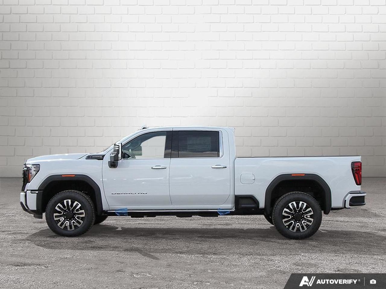 2026 GMC SIERRA 2500HD Crew Cab Standard Box 4-Wheel Drive Denali Ultimate Photo