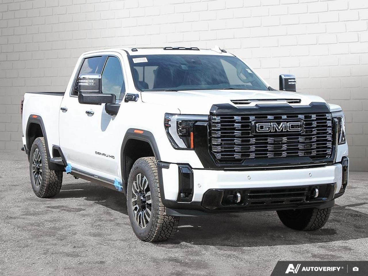 2026 GMC SIERRA 2500HD Crew Cab Standard Box 4-Wheel Drive Denali Ultimate Photo